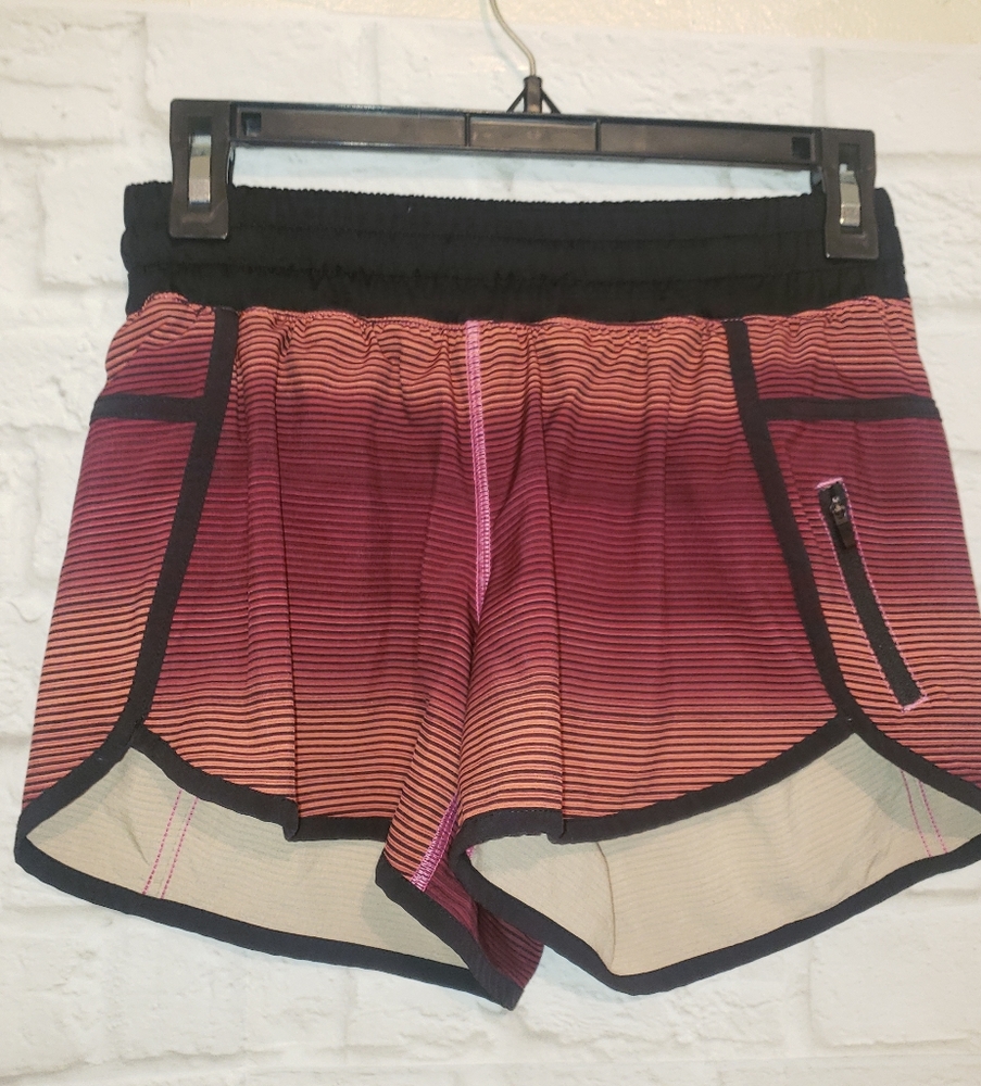 Lululemon Striped Shorts Size 6